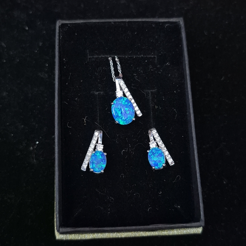 .925 Sterling Silver Blue Opal Pendant and Earrings Set